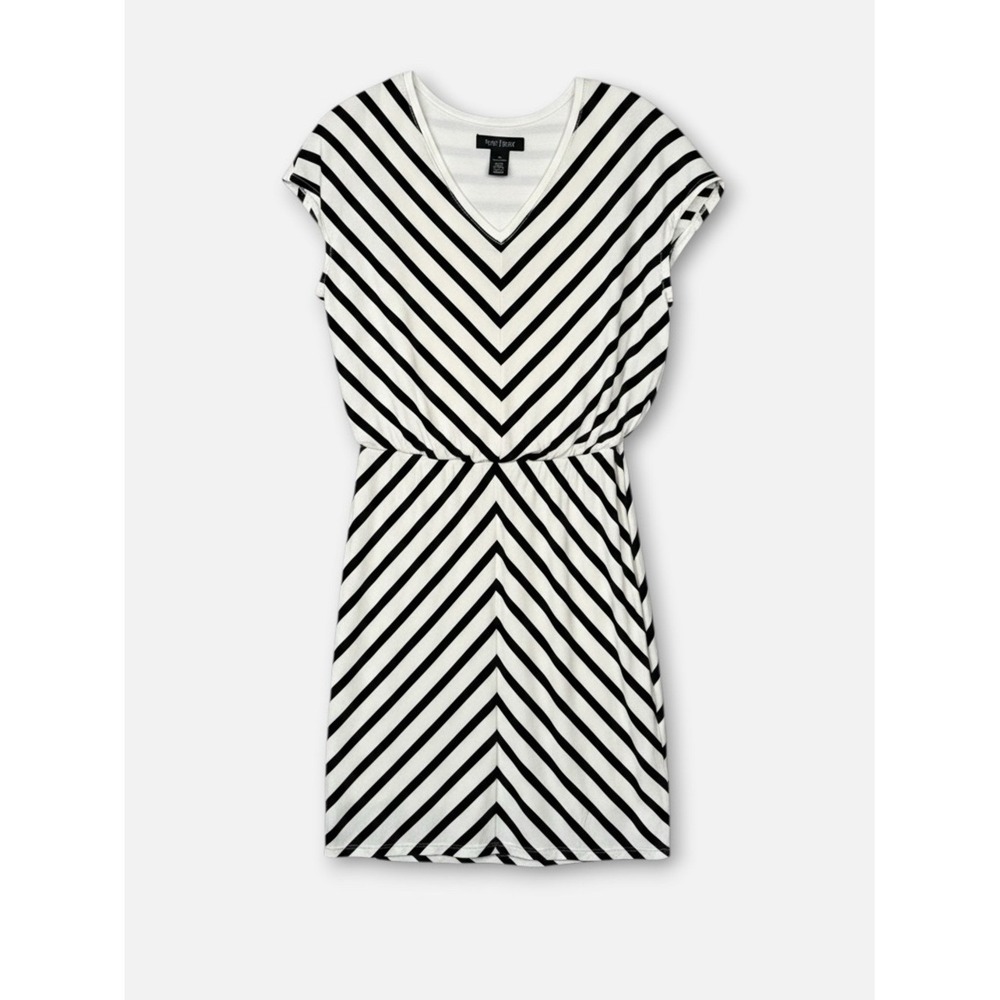 White House Black Market Chevron Stripe Blouson Dress Black White XS